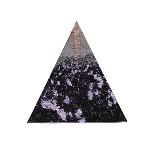 Orgonite piramide shungiet, amethist met maria magdelena lemurian kristalpunt gewikkeld in koper met kleur zwart, lila MSOP-GOPSA15157 Vooraanzicht