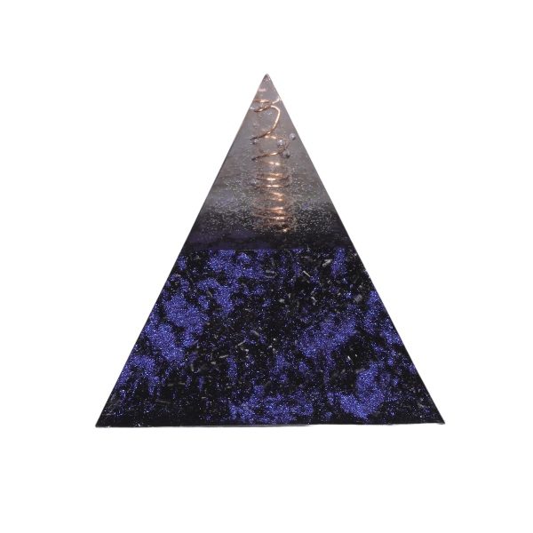Orgonite piramide shungiet, lapis lazuli met maria magdelena lemurian kristalpunt gewikkeld in koper met kleur zwart, blauwMSOP-GOPSLL15117 Vooraanzicht